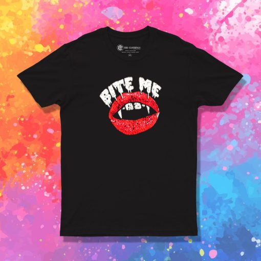 Bite me vampire T Shirt