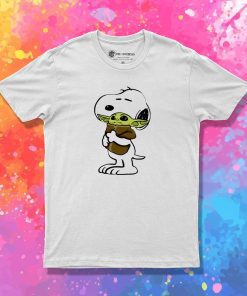 Snoopy Hugging Baby Yoda Star Wars T Shirt