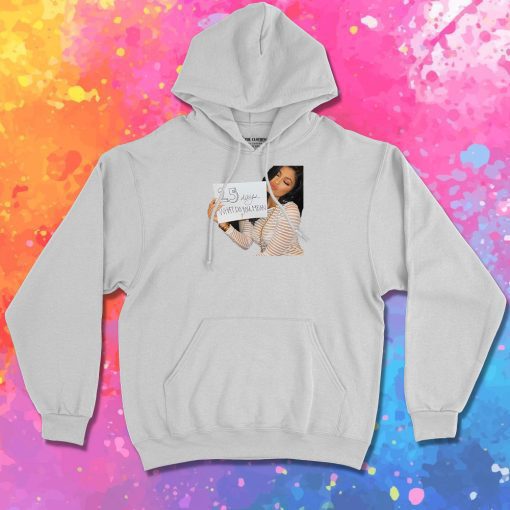 Kylie Jenner pose pour Justin Bieber Hoodie